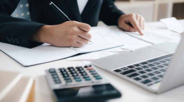What’s The Difference Between Private Ag Lenders and Traditional Banks?